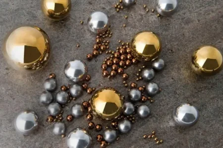 Vantagens e desafios das esferas de titânio na indústria médica e de alta precisão